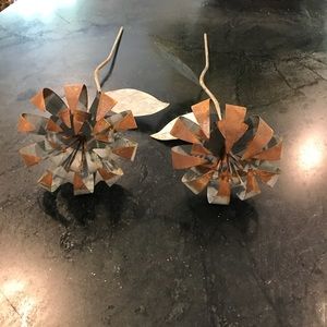 Metal work flowers